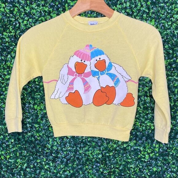 Vtg. 80s Jog Tog Yellow Graphic Geese Top Sz S - Picture 1 of 9